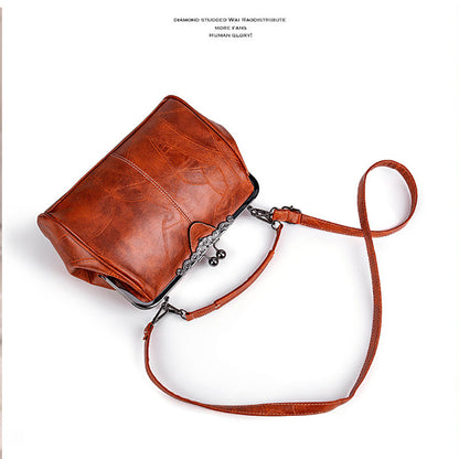 👜Női retro, nagy űrtartalmú, elegáns kézitáska